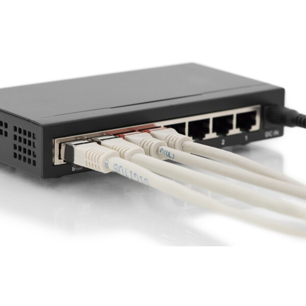 DIGITUS DN-80111 - Gigabit Ethernet Switch 8-port, unmanaged, Desktop